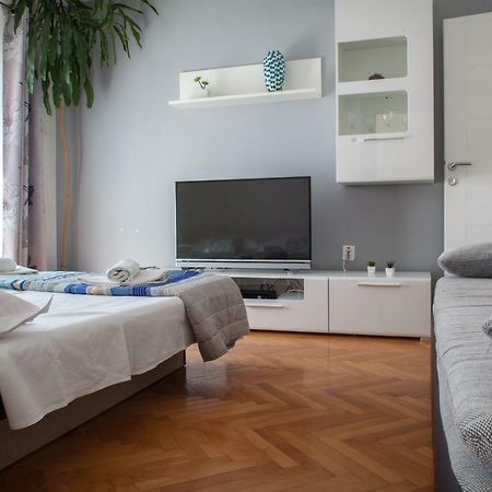 Apartments Klara Makarska Ngoại thất bức ảnh