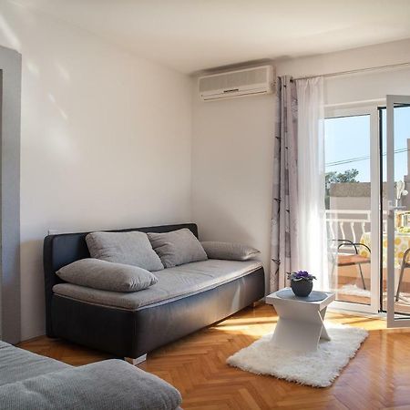 Apartments Klara Makarska Ngoại thất bức ảnh
