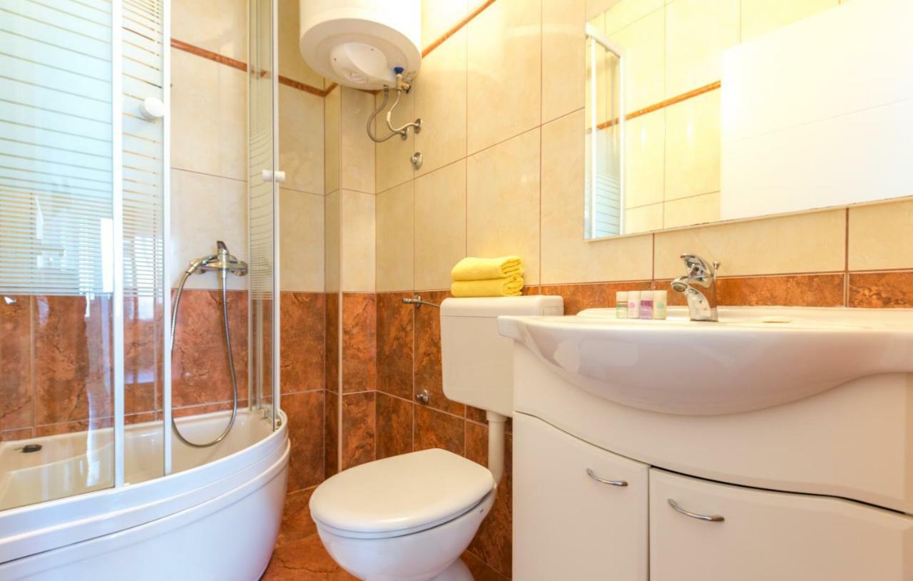 Apartments Klara Makarska Ngoại thất bức ảnh