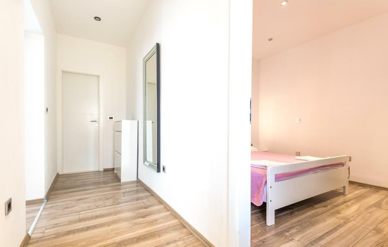 Apartments Klara Makarska Ngoại thất bức ảnh